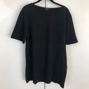 Cos // Black T-shirt